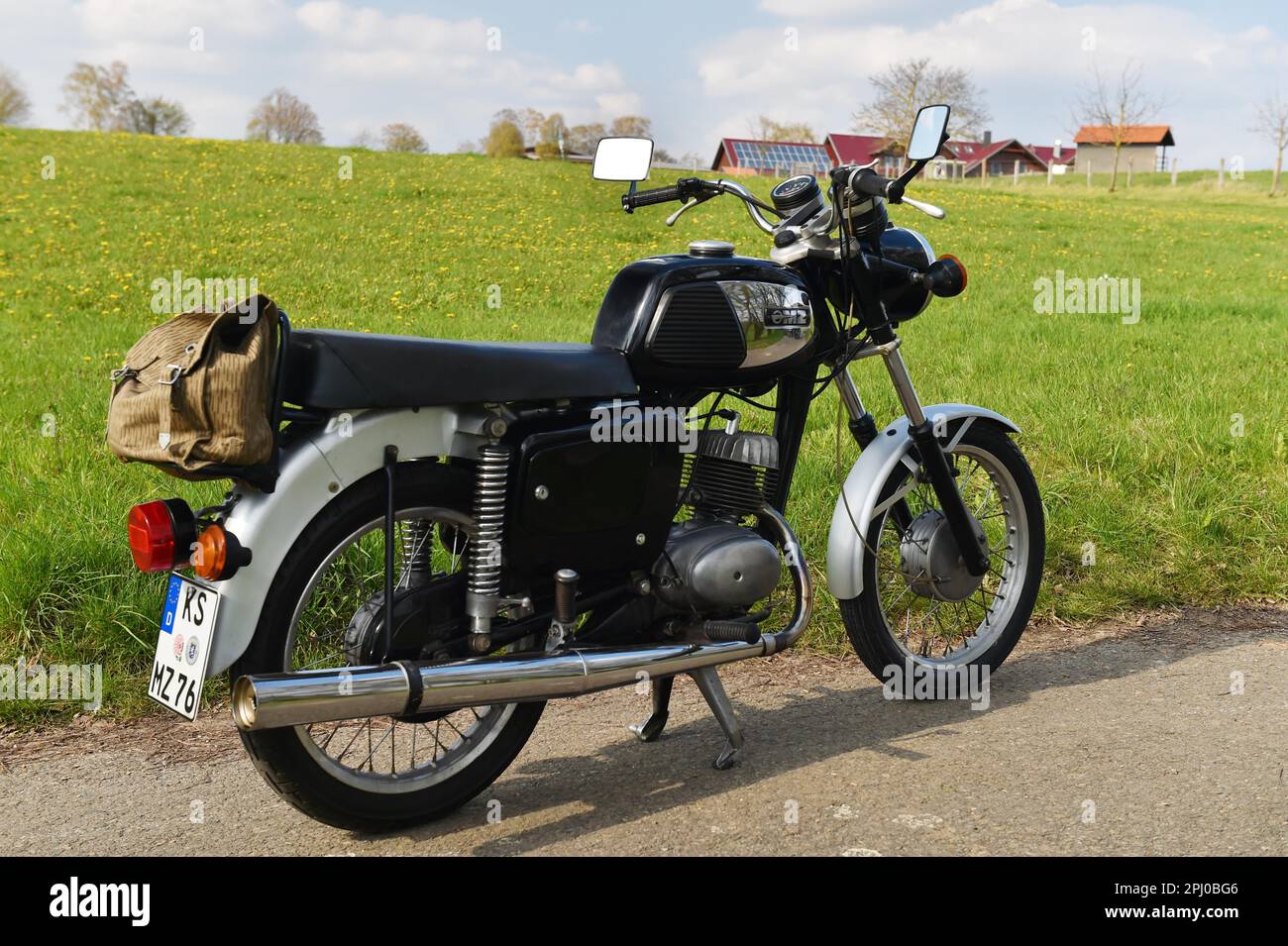 Oldtimer, DDR Motorrad MZ TS 125, 150, aus Zschopau, Sachsen, Deutschland  Stockfotografie - Alamy