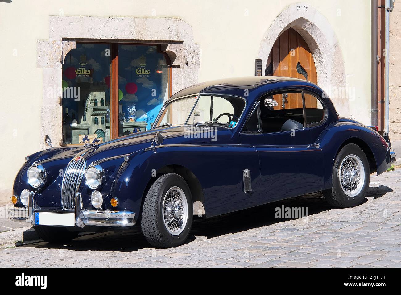 Jaguar XK140 Coupé mit festem Kopf, Rothenburg ob der Tauber, Mittelfrankreich, Deutschland, Europa Stockfoto