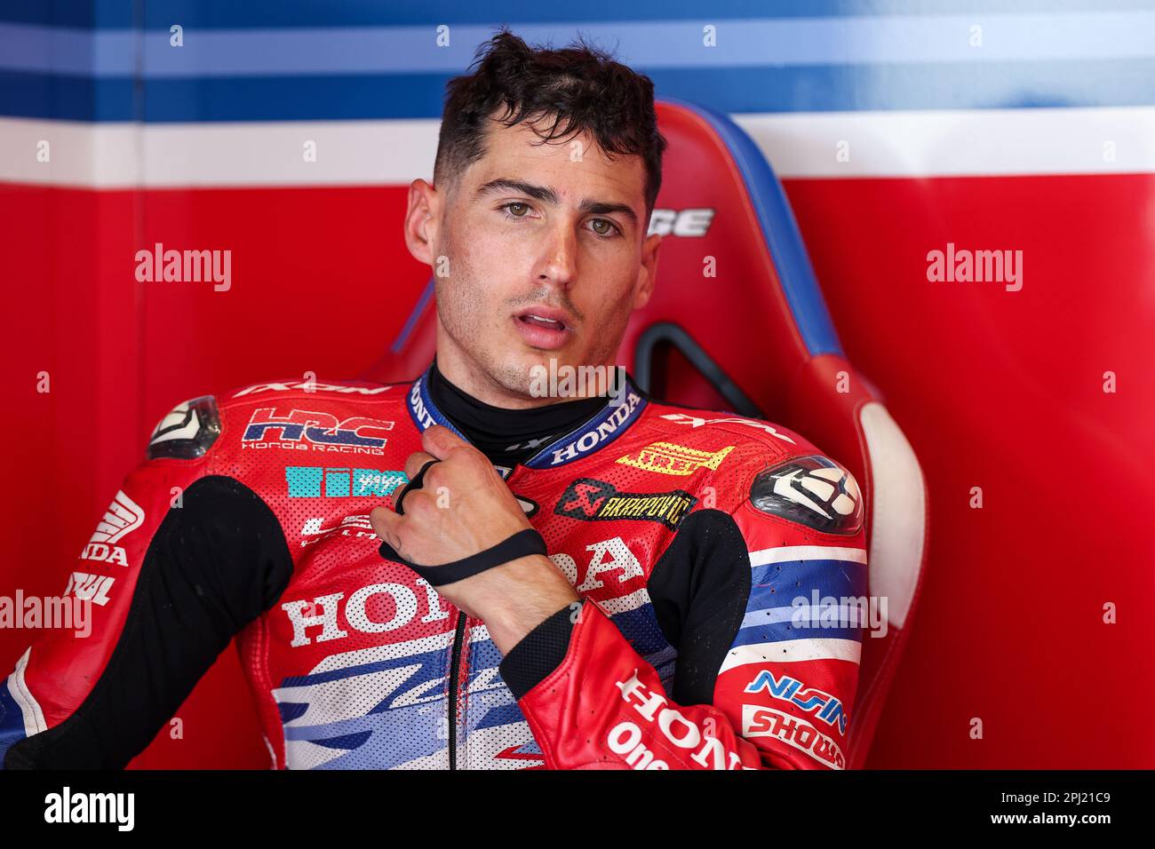 Xavi Vierge aus Spanien aus Team HRC mit Honda CBR1000 RR-R während der SBK Motul FIM Superbike World Championship: Catalunya Testtag 1 auf dem Circuit de Barcelona-Catalunya in Montmelo, Spanien. (Kredit: David Ramirez / Dax Images) Stockfoto