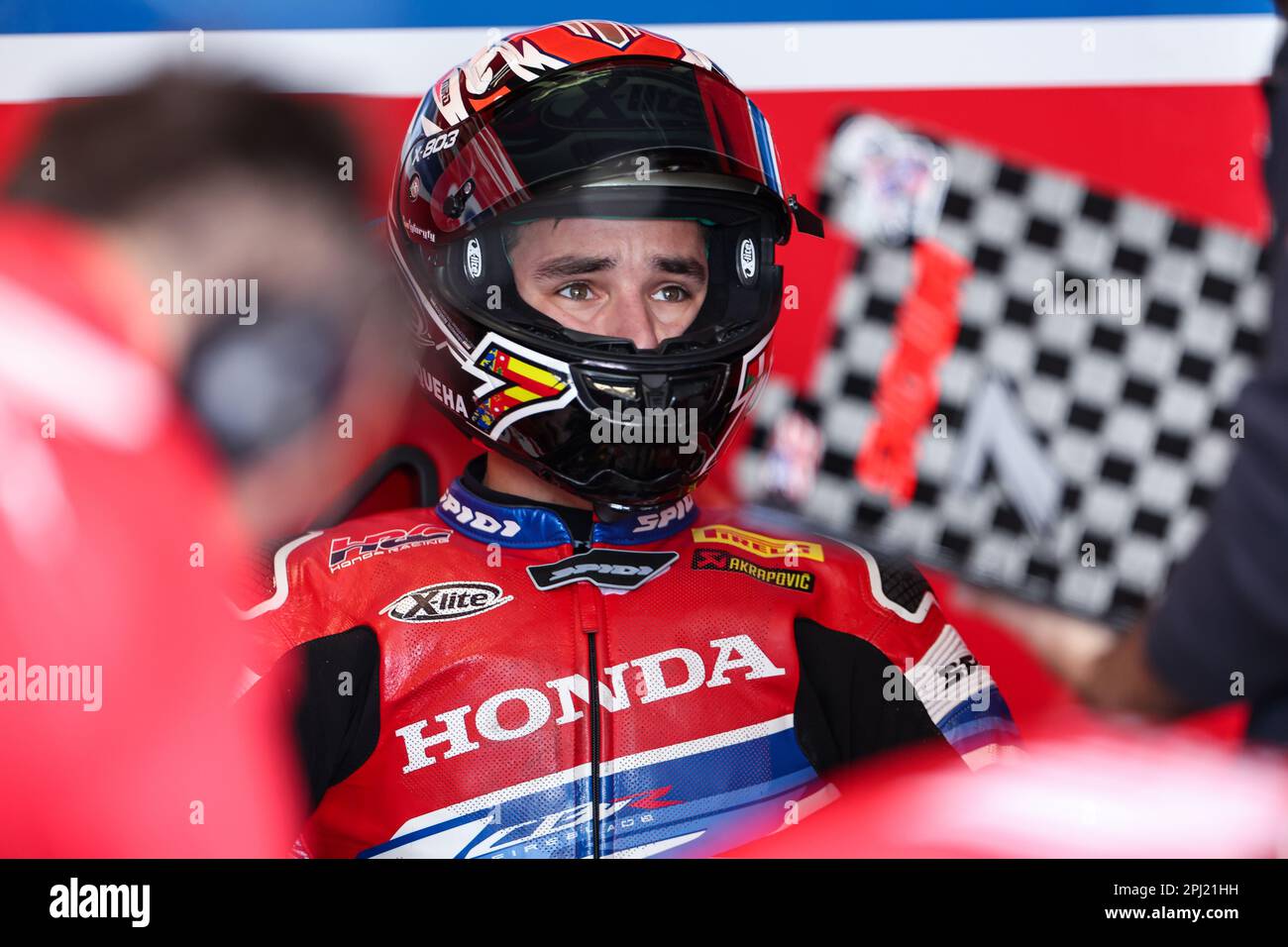 Iker Lecuona aus Spanien vom Team HRC Honda mit CBR1000 RR-R während der SBK Motul FIM Superbike World Championship: Catalunya Testtag 1 auf dem Circuit de Barcelona-Catalunya in Montmelo, Spanien. (Kredit: David Ramirez / Dax Images) Stockfoto