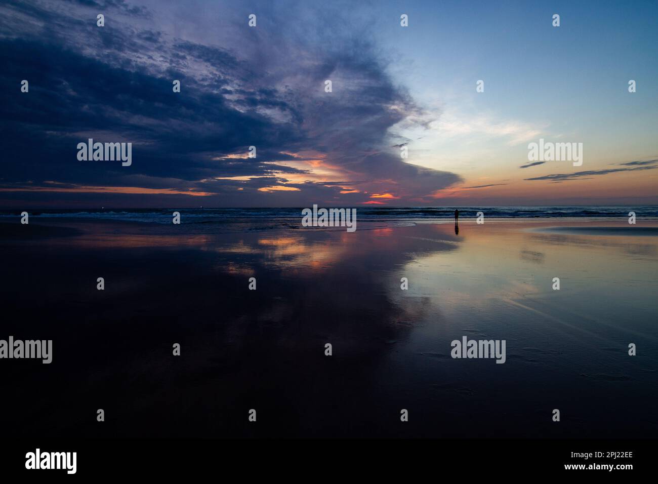 Sonnenaufgang am DAYTONA BEACH Stockfoto