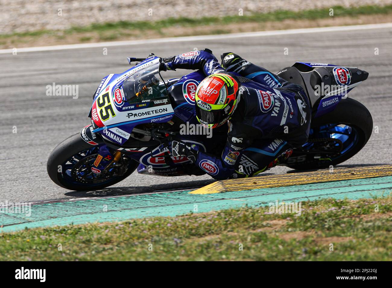 Andrea Locatelli aus Italien, Pata Yamaha Prometeon WorldSBK Team mit Yamaha YZF R1 während der SBK Motul FIM Superbike World Championship: Catalunya Test Day 1 auf dem Circuit de Barcelona-Catalunya in Montmelo, Spanien. (Kredit: David Ramirez / Dax Images) Stockfoto