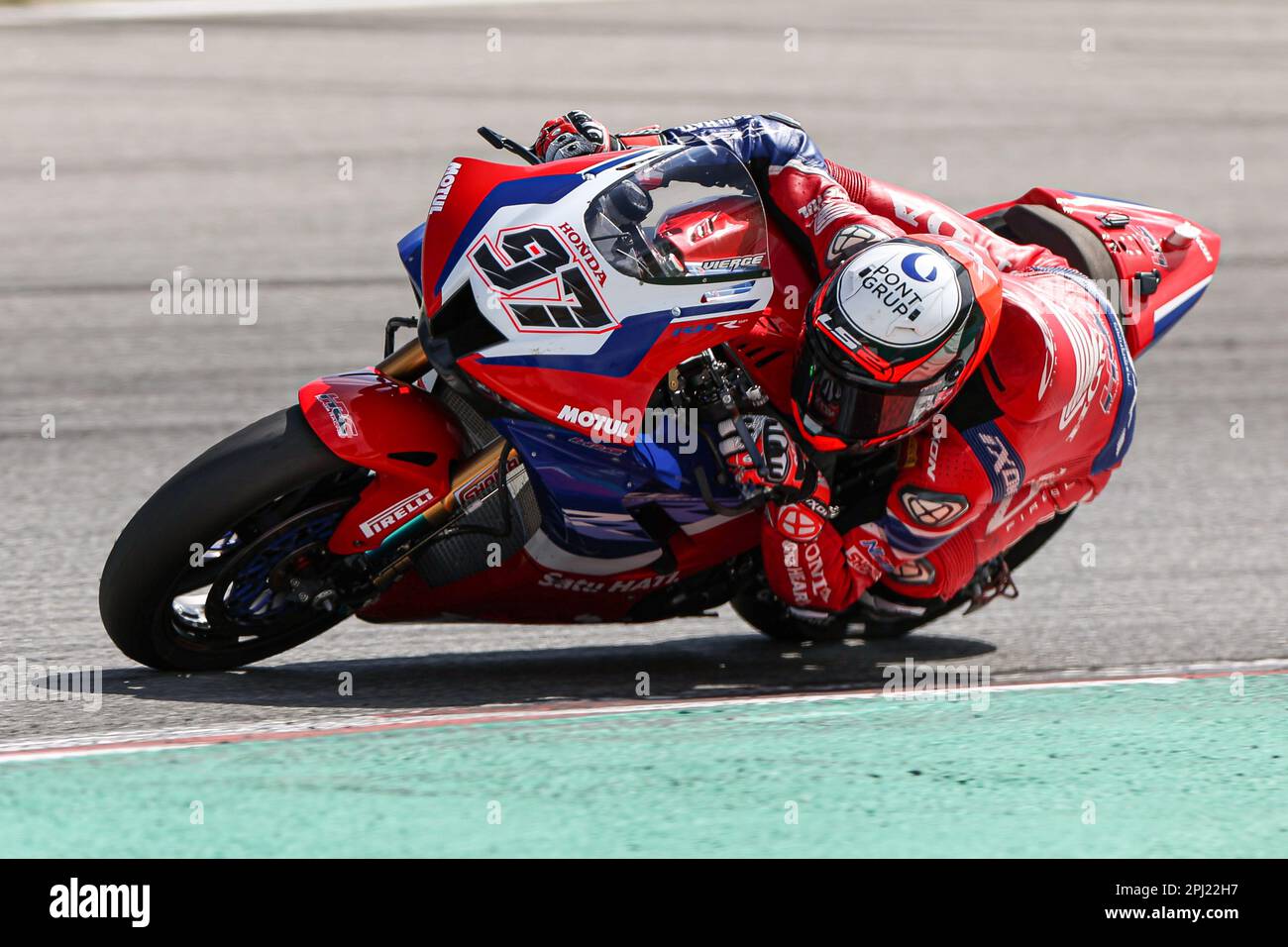 Xavi Vierge aus Spanien aus Team HRC mit Honda CBR1000 RR-R während der SBK Motul FIM Superbike World Championship: Catalunya Testtag 1 auf dem Circuit de Barcelona-Catalunya in Montmelo, Spanien. (Kredit: David Ramirez / Dax Images) Stockfoto