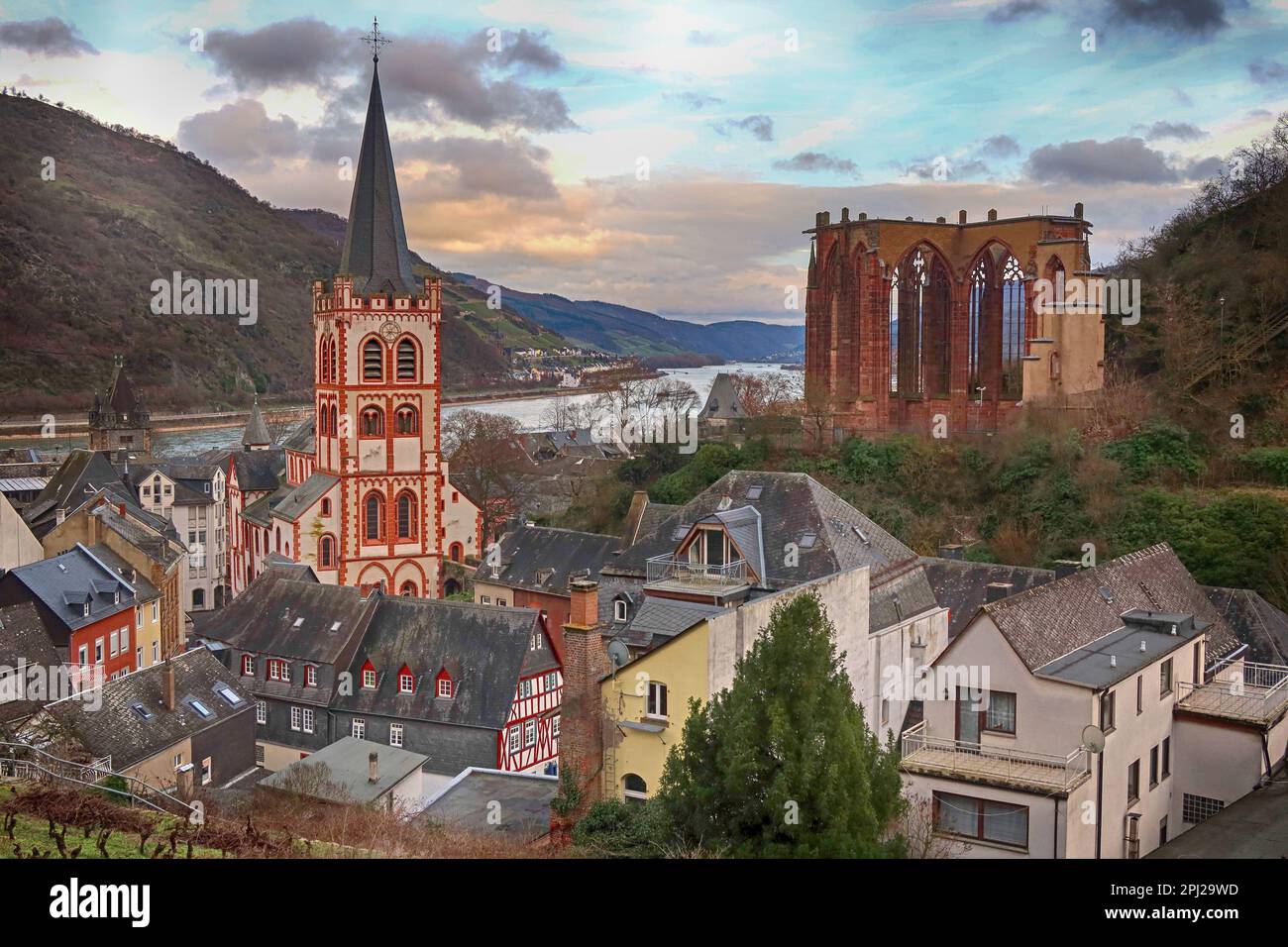 Bacharach (Bacharach am Rhein), aus dem Postenturm, Mainz-Bingen, Deutschland, mit Blick nach Süden Stockfoto