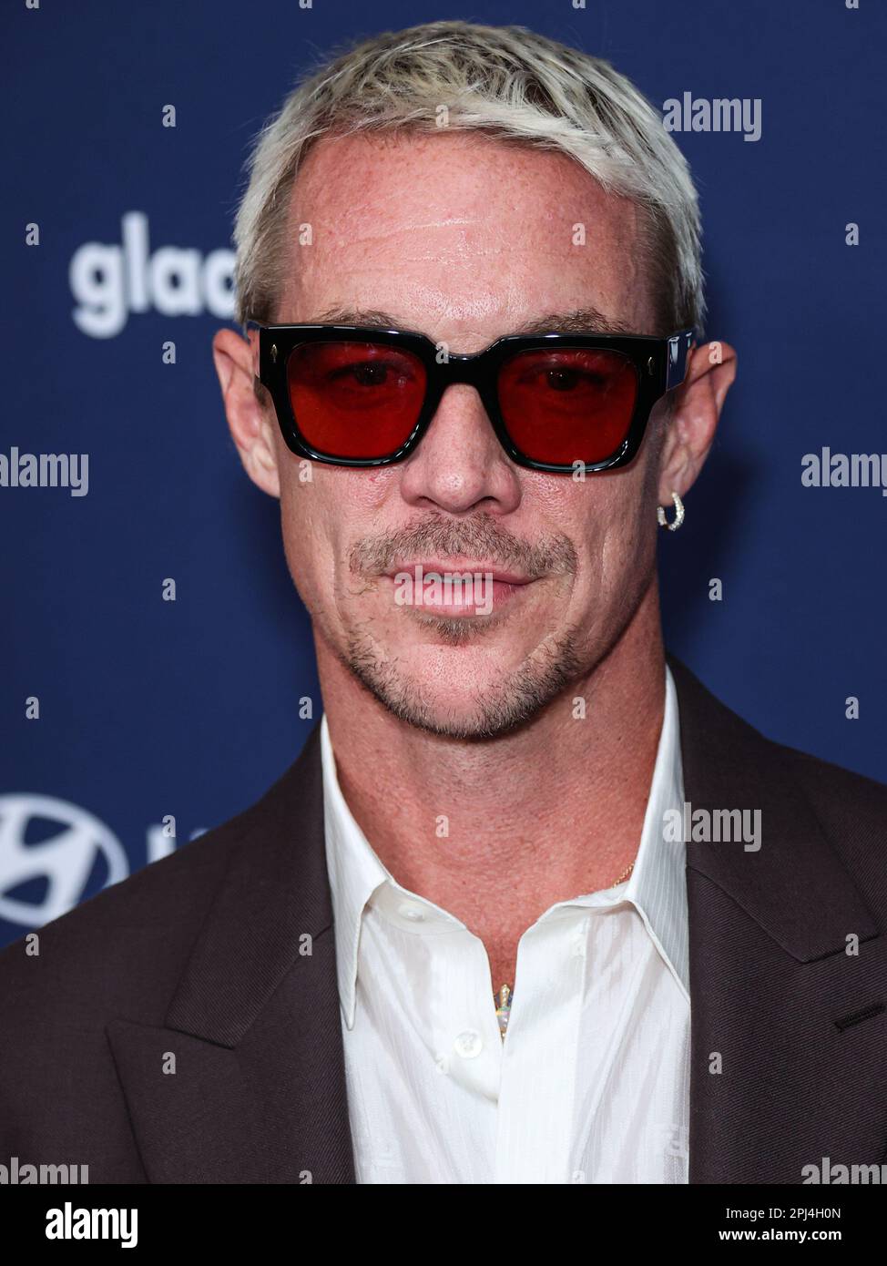 BEVERLY HILLS, LOS ANGELES, KALIFORNIEN, USA - MÄRZ 30: Der amerikanische DJ- und Musikproduzent Diplo (Thomas Wesley Pentz) trifft am 30. März 2023 bei den alljährlichen GLAAD Media Awards 34. Los Angeles im Beverly Hilton Hotel in Beverly Hills, Los Angeles, Kalifornien, USA ein. (Foto von Xavier Collin/Image Press Agency) Stockfoto