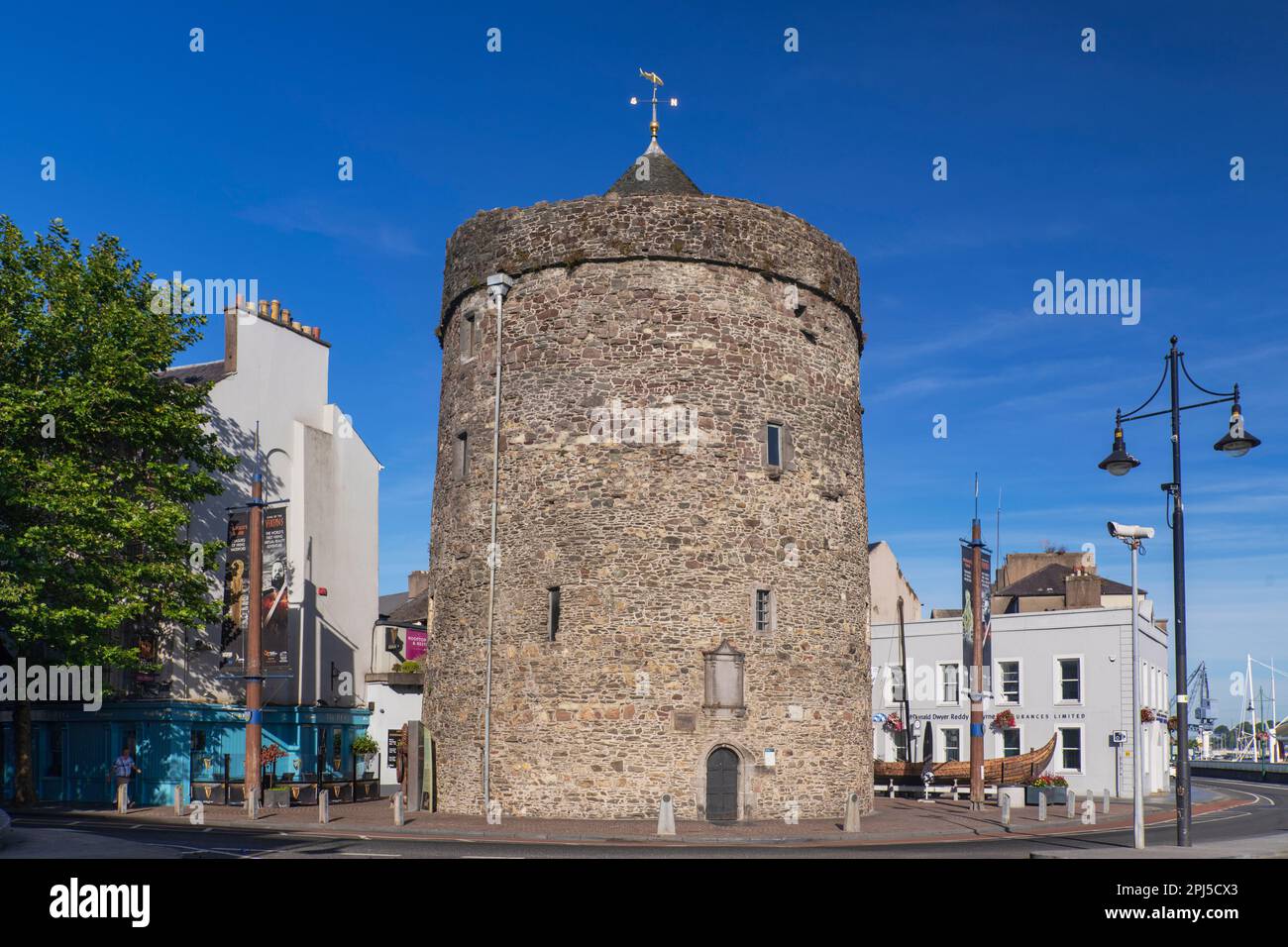 Irland, County Waterford, Waterford City, Reginalds Tower, der von den Anglo-Normannen nach ihrer Eroberung von Waterford erbaut wurde, als Ersatz für eine Ohrmuschel Stockfoto