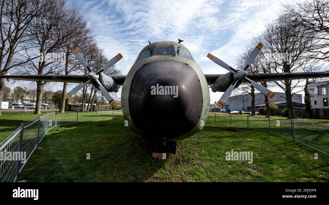 Flugzeuge und Raumfahrzeuge aus dem Speyer Technik Museum Flugzeuge und Space Shuttle Buran-Technik Museum Speyer Stockfoto
