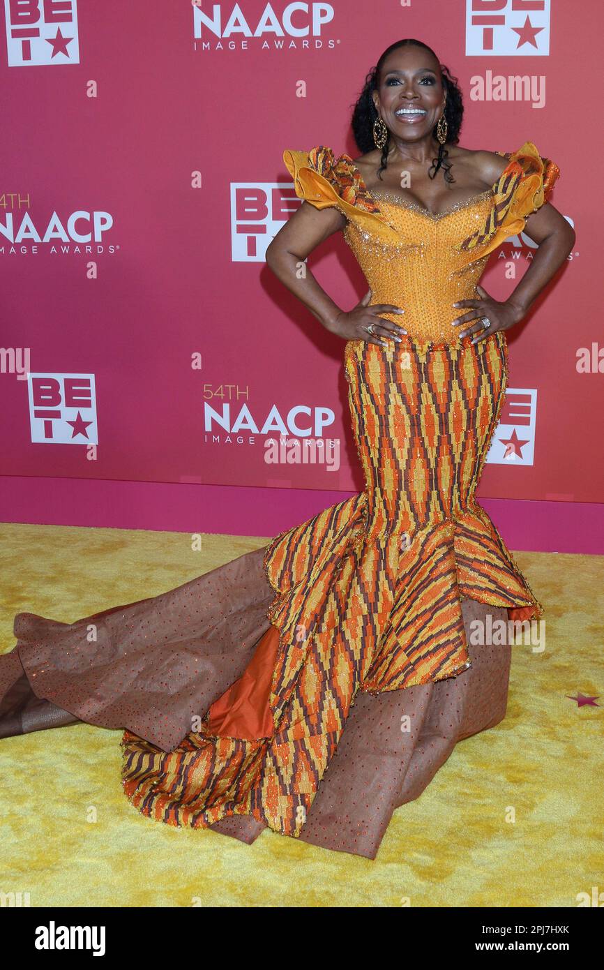 NAACP Image Awards Ankunft im Pasadena Civic Auditorium am 26. Februar 2023 in Pasadena, CA mit Sheryl Lee Ralph, wo: Los Angeles, Kalifornien, USA, wenn: 25. Februar 2023 Gutschrift: Nicky Nelson/WENN Stockfoto