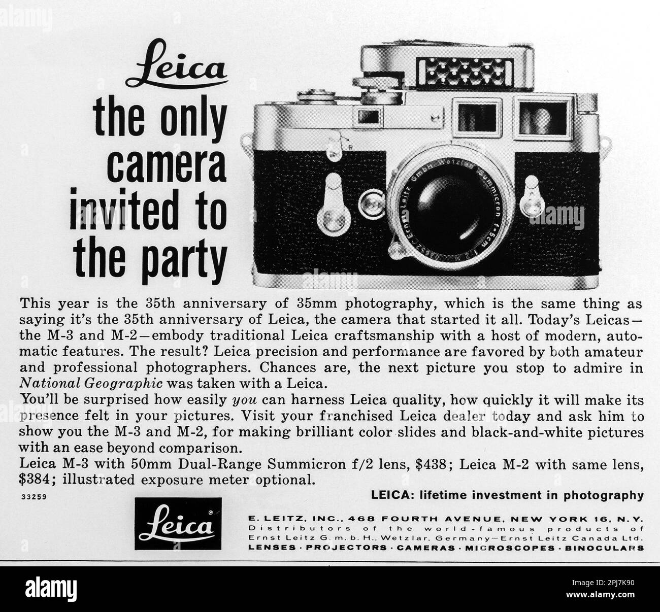 Leica-Kamerawerbung in einer Zeitschrift NatGeo, November 1959 Stockfoto