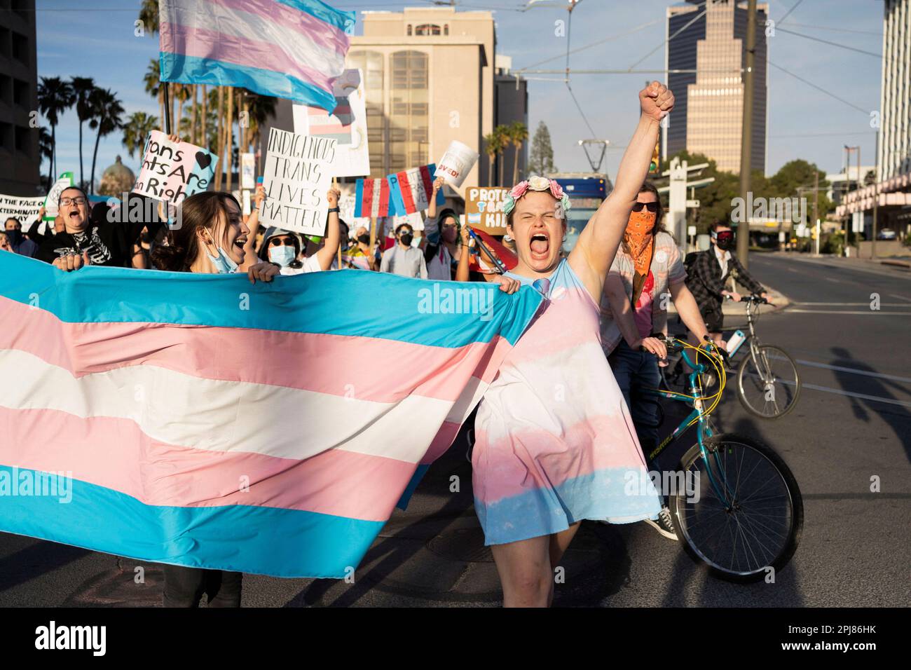 Demonstranten versammeln sich zum Internationalen Transgender Day of