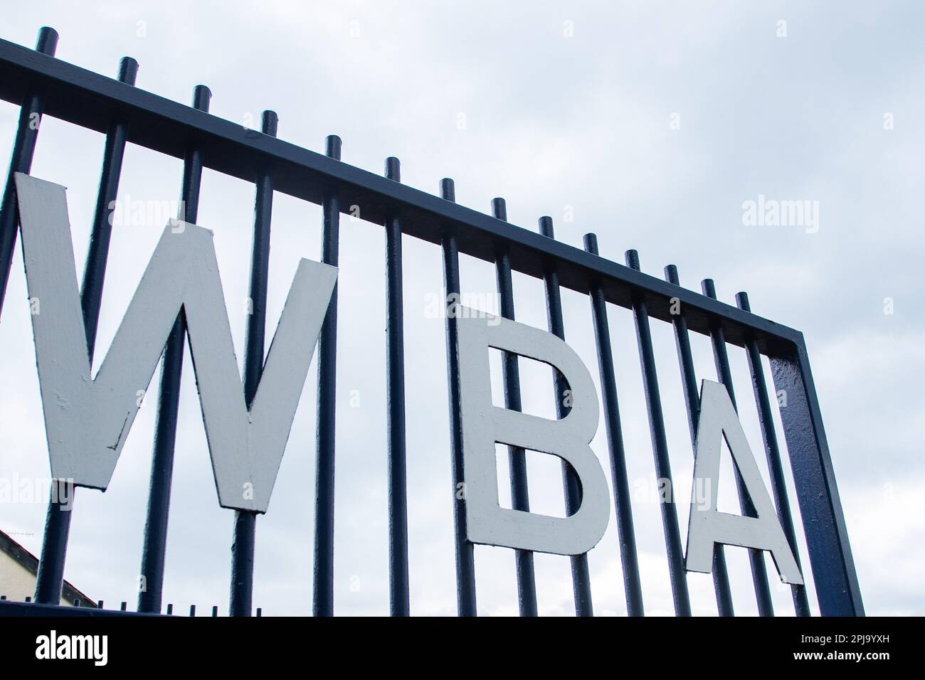 Allgemeiner Blick auf das West Brom Stadium während des Sky Bet Championship-Spiels zwischen West Bromwich Albion und Millwall im Hawthorns, West Bromwich am Samstag, den 1. April 2023. (Foto: Gustavo Pantano | MI News) Guthaben: MI News & Sport /Alamy Live News Stockfoto