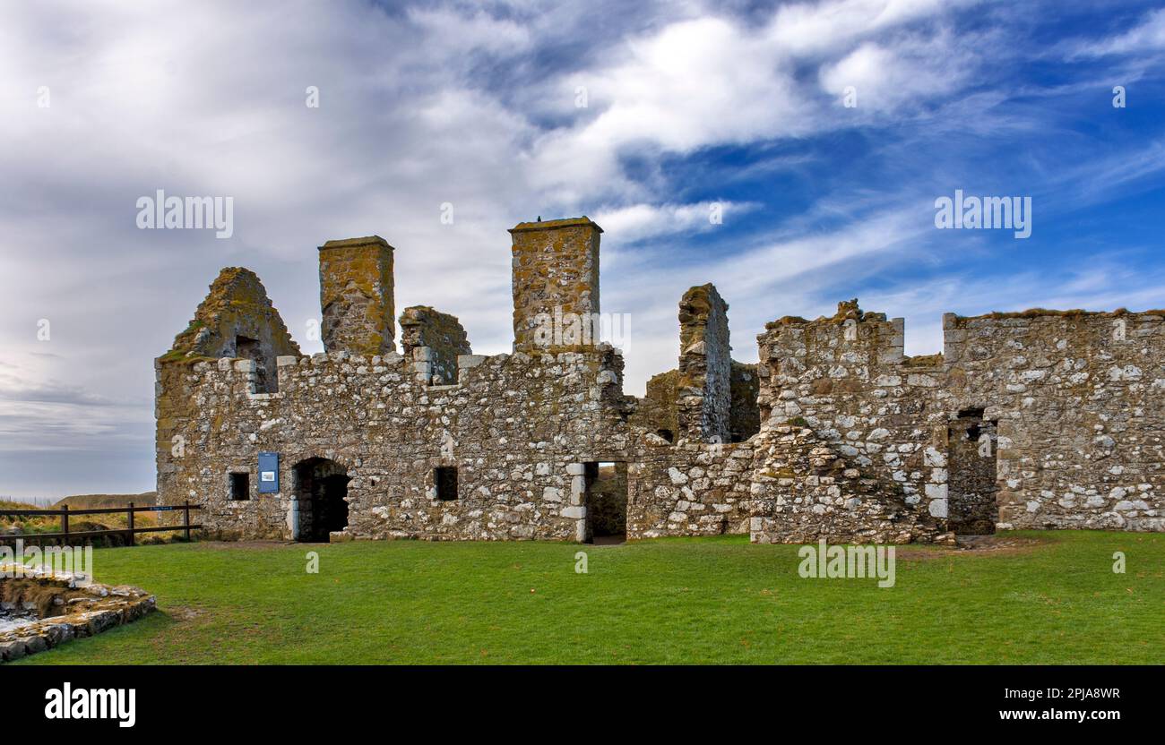 Dunnottar Castle Stonehaven Aberdeenshire die Ställe Stockfoto