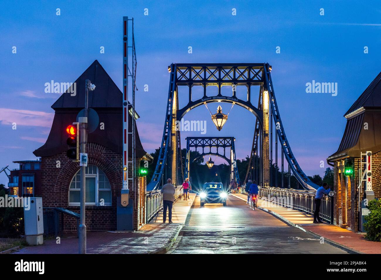 Wilhelmshaven: Kaiser-Wilhelm-Brücke in der Nordsee, Niedersachsen, Niedersachsen, Deutschland Stockfoto