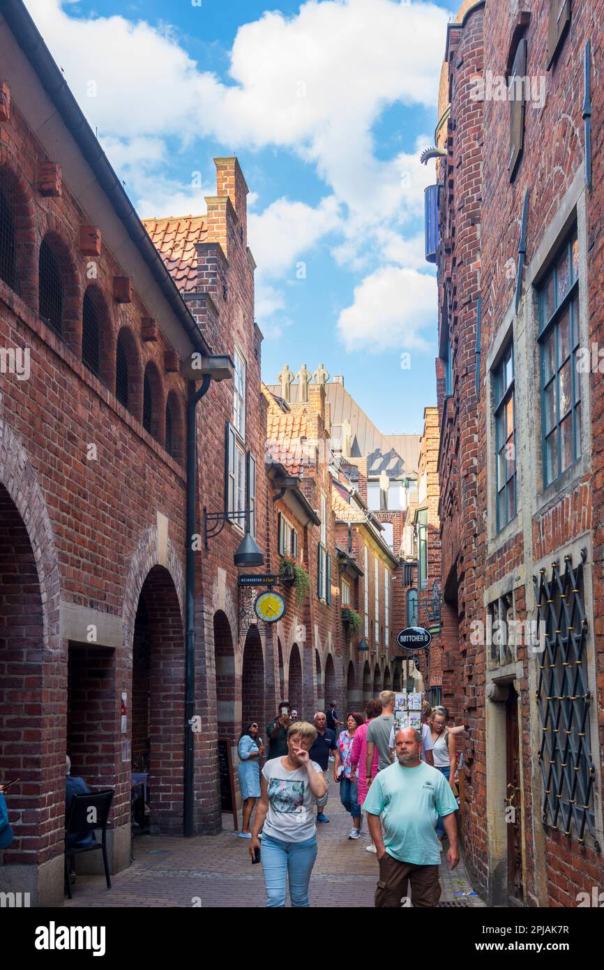 Bremen: Straße Böttcherstraße, Häuser im expressionistischen Stil, Ziegelexpressionismus, Altstadt in Bremen, Deutschland Stockfoto