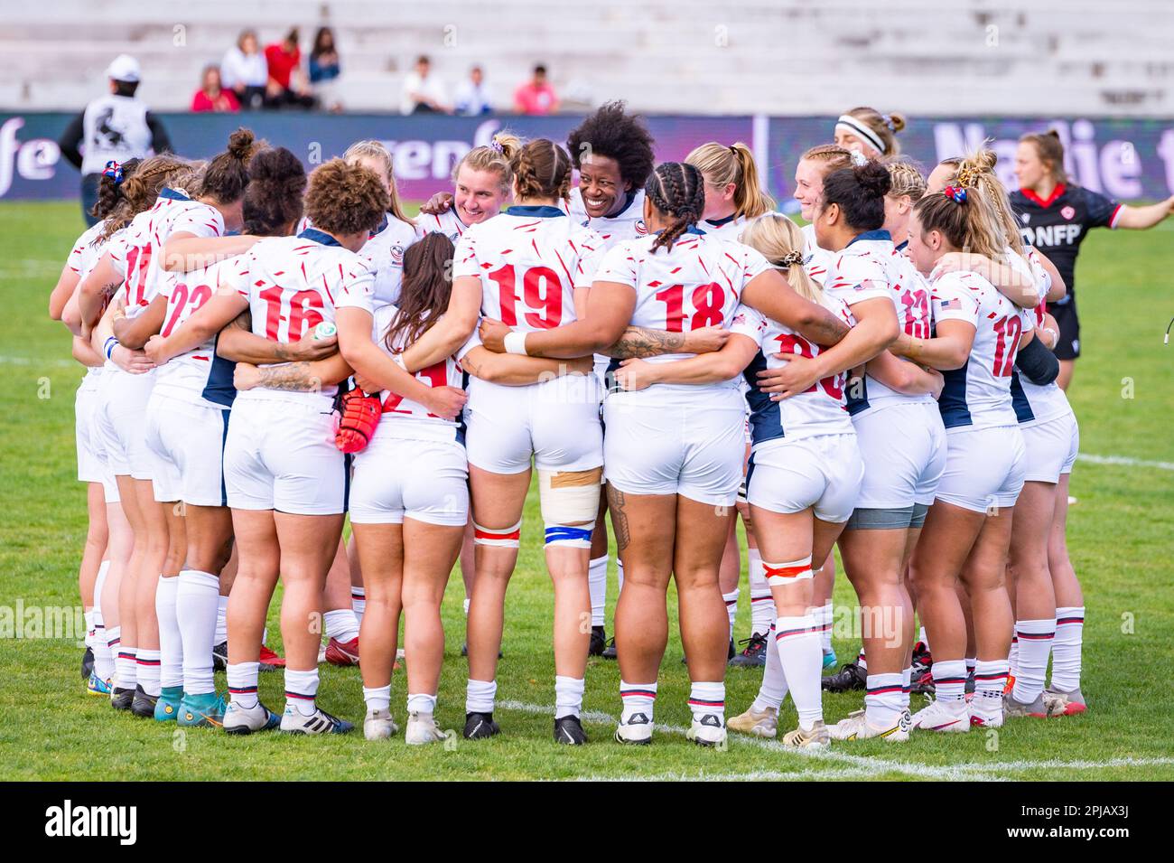 Madrid, Madrid, Spanien. 1. April 2023. USA womenÃs Rugby-Team vor dem womenÃs Rugby-Spiel zwischen Kanada und den USA gültig für die World Rugby Pacific Four Series 2023 gespielt auf der Estadio Nacional Universidad Complutense.Madrid, Spanien am Samstag, den 01. April 2023 (Credit Image: © Alberto Gardin/ZUMA Press Wire) REDAKTIONELLE VERWENDUNG! Nicht für den kommerziellen GEBRAUCH! Stockfoto Madrid, Madrid, Spanien. 1. April 2023. USA womenÃs Rugby-Team vor dem womenÃs Rugby-Spiel zwischen Kanada und den USA gültig für die World Rugby Pacific Four Series 2023 gespielt auf der Estadio Nacional Universidad Complutense.Madrid, Spanien am Samstag, den 01. April 2023 (Credit Image: © Alberto Gardin/ZUMA Press Wire) REDAKTIONELLE VERWENDUNG! Nicht für den kommerziellen GEBRAUCH! Stockfoto