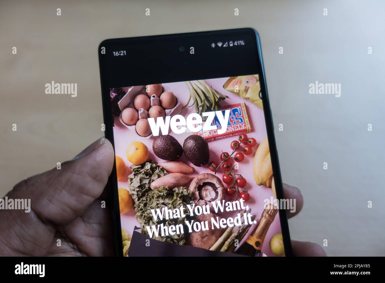 Weezy App auf dem Smartphone Stockfoto