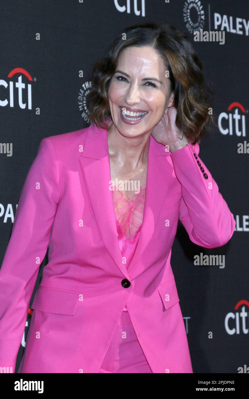 LOS ANGELES - APR 1: Wendy Moniz beim PaleyFest 2023 - Yellowstone im Dolby Theater am 1. April 2023 in Los Angeles, Kalifornien Stockfoto