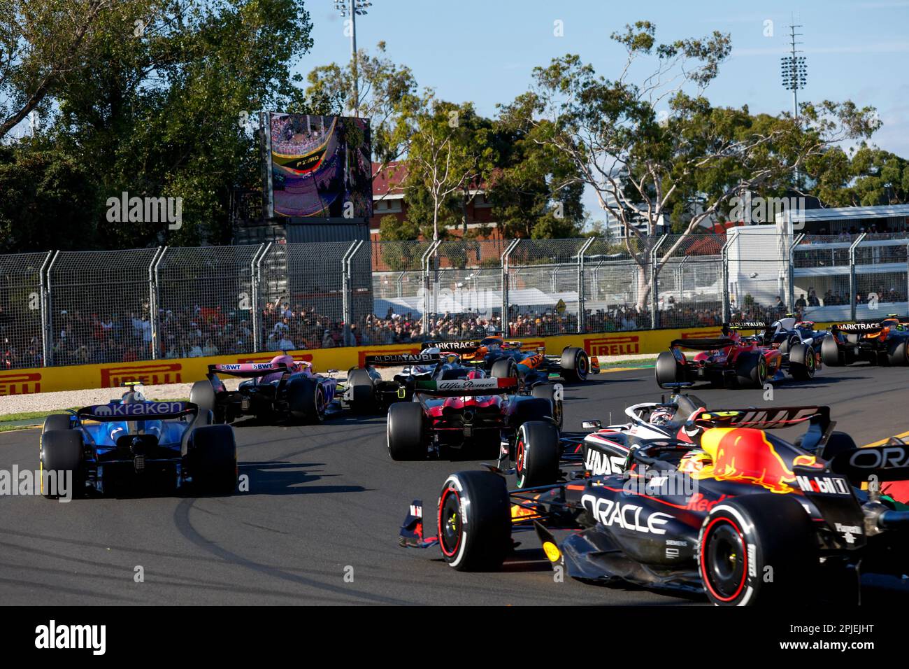 Melbourne, Australie. 02. April 2023. Beginn des Rennens, Abfahrt während der Formel 1 Rolex Australian Grand Prix 2023, 3. Runde der Formel-1-Weltmeisterschaft 2023 vom 31. März bis 2. April 2023 auf dem Albert Park Circuit in Melbourne, Australien - Foto DPPI Credit: DPPI Media/Alamy Live News Stockfoto