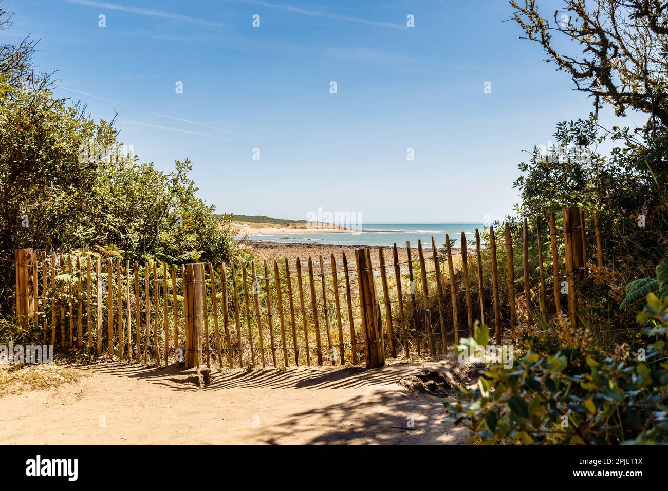 Blick auf den Strand von La Mine in Jard sur Mer, Frankreich an einem Sommertag, Vendée, Frankreich Stockfoto