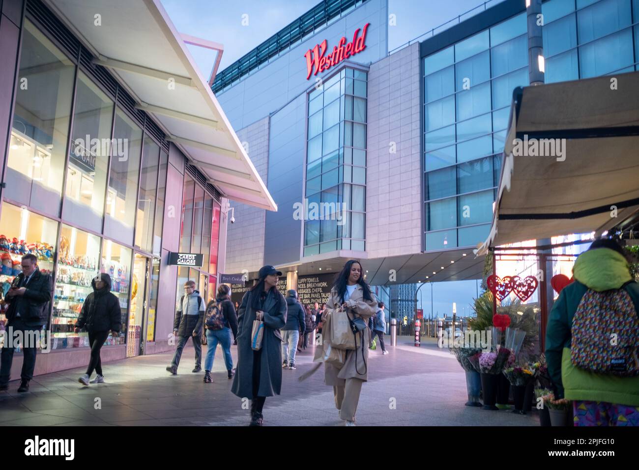 London - Februar 2023: Westfield London, alias Westfield White City in Shepherds Bush West London Stockfoto