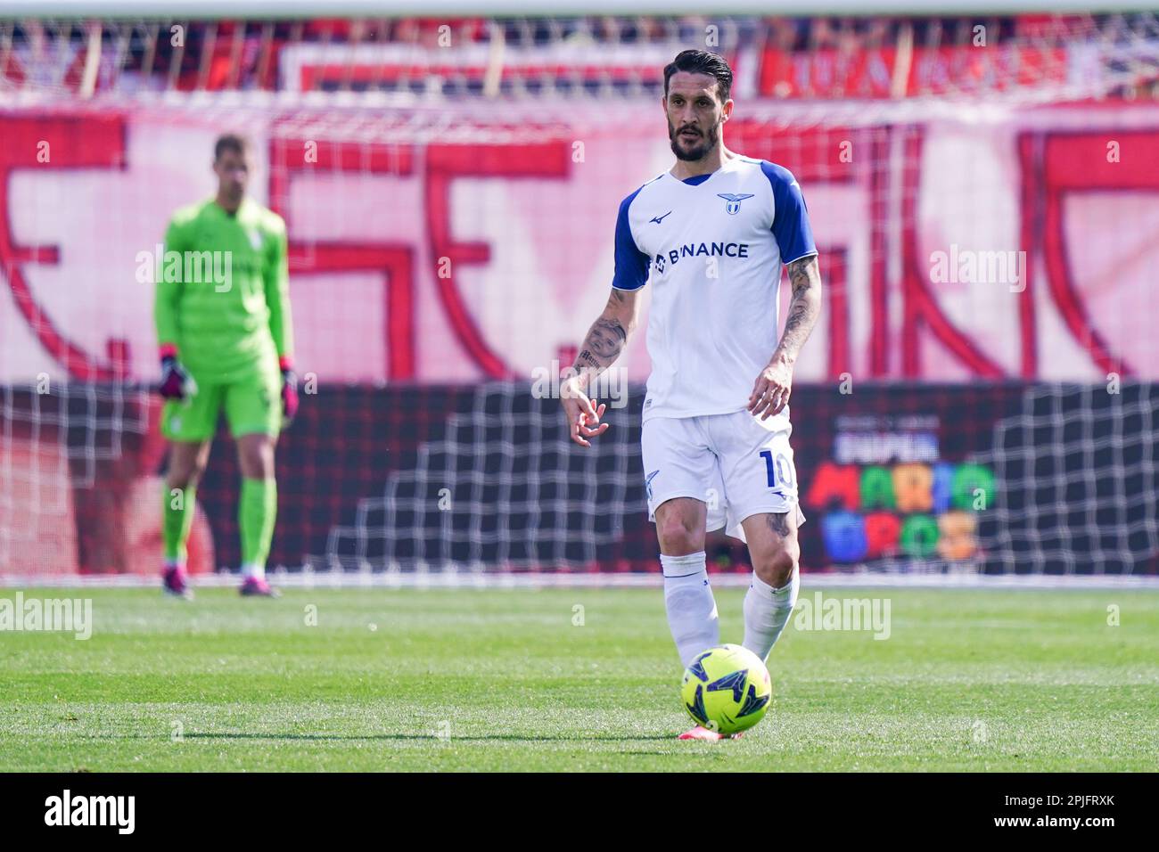 Monza, Italien - 2. April 2023, Luis Alberto (SS Lazio) während des Fußballspiels Der italienischen Meisterschaft Serie A zwischen AC Monza und SS Lazio am 2. April 2023 im U-Power Stadium in Monza, Italien - Foto Luca Rossini/E-Mage Stockfoto