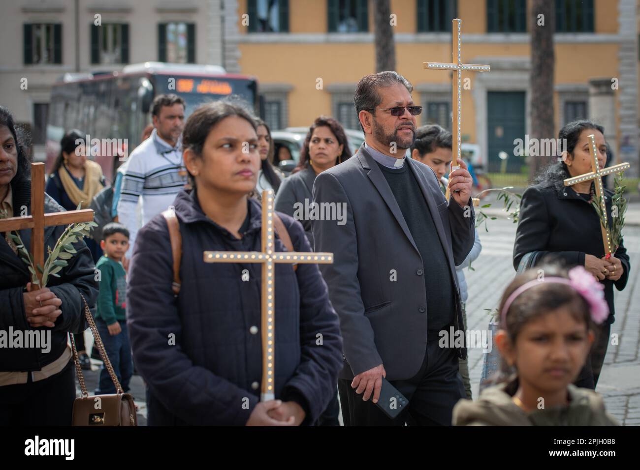 Rom, Italien, 2. April 2023. KeralaChristen auf der Via Crucis am