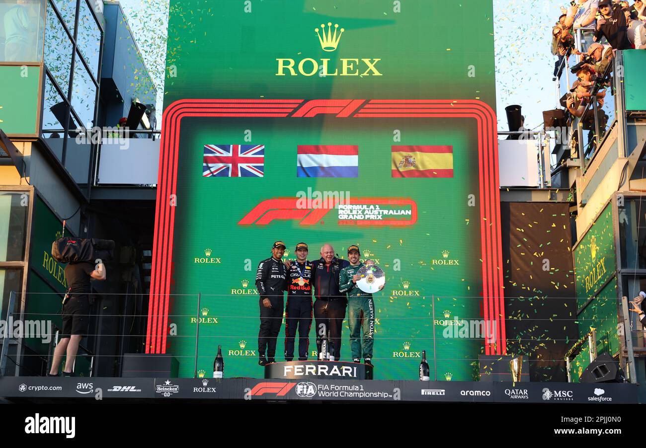 Melbourne, Australien. 03. April 2023. MELBOURNE, Australien, 2. APRIL 2023; PODIUM, Lewis HAMILTON, Max VERSTAPPEN, Rob Marshall (GBR) Red Bull Racing Chief Engineering Office, Fernando ALONSO AUSTRALIAN Formula One Grand Prix am 2. April 2023, Albert Park - Melbourne, FIA Formula1 World Championship, Raceday, Formel 1 Rennen in Australien, Motorsport, F1 GP, Honorarpflichtiges Foto, gebührenpflichtiges Bild, Copyright © Clay CROSS/ATP images (CROSS Clay/ATP/SPP) Kredit: SPP Sport Press Photo. Alamy Live News Stockfoto