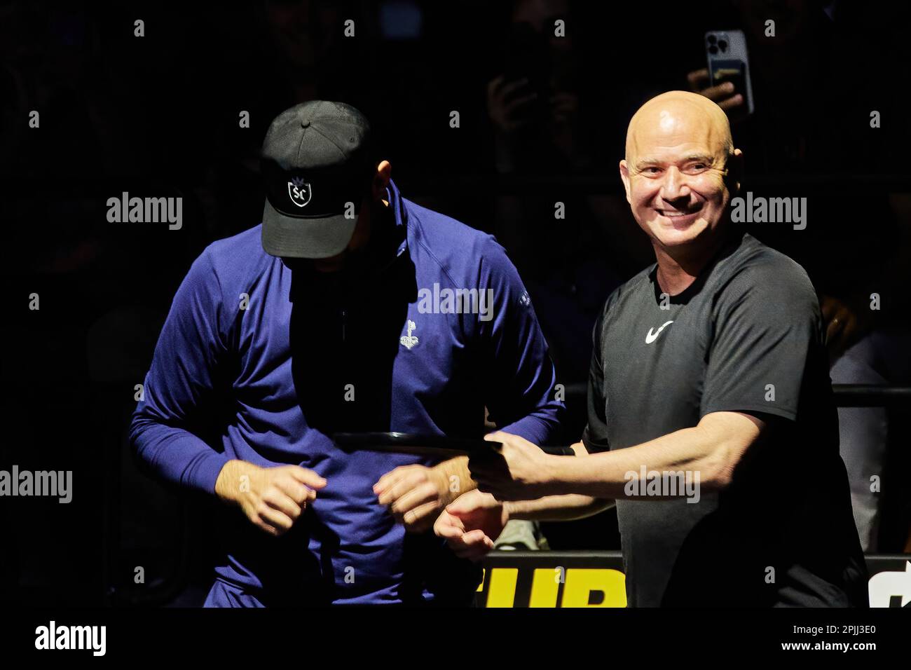 Hollywood, Florida, USA. 2. April 2023: Tennislegenden Andre Agassi, John McEnroe, Andy Roddick und Michael Chang während des Spiels in Pickleball Stockfoto