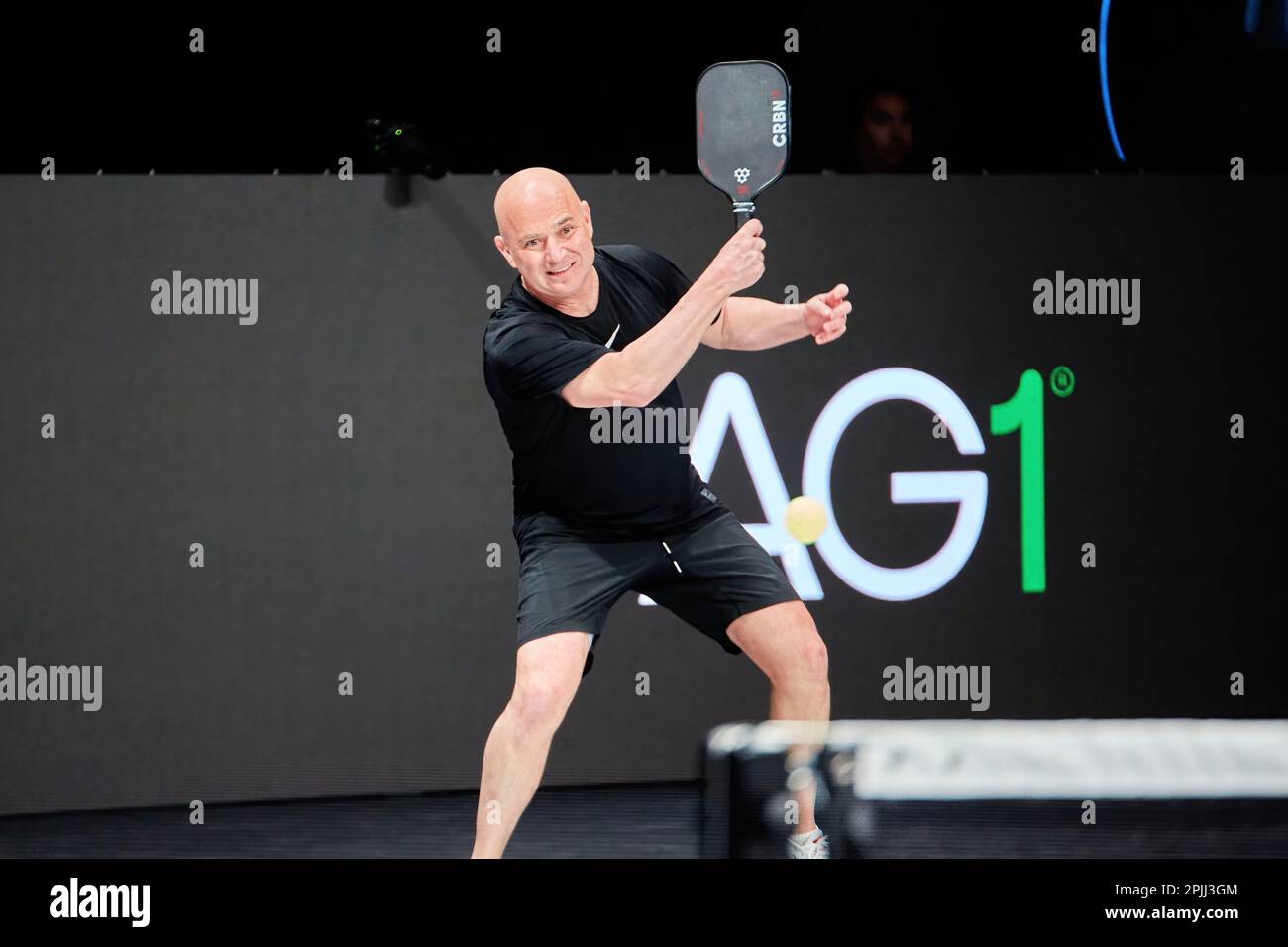 Hollywood, Florida, USA. 2. April 2023: Tennislegenden Andre Agassi, John McEnroe, Andy Roddick und Michael Chang während des Spiels in Pickleball Stockfoto