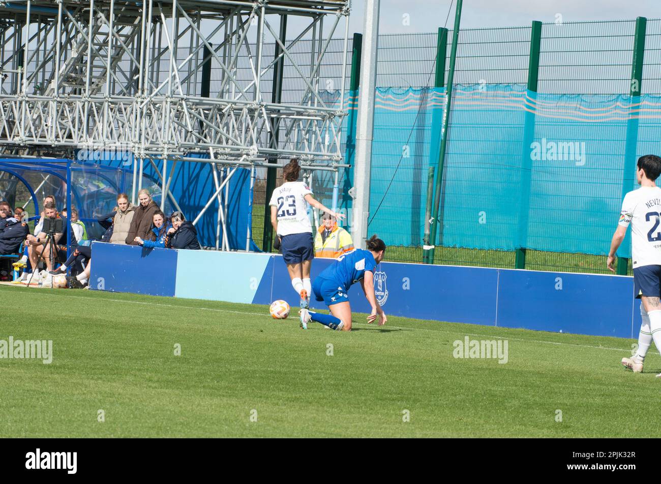 WSL Everton V Tottenham Hotspur im Walton Park Stadium, Liverpool erzielt 2-1 Punkte für Everton (Terry Scott/SPP) Guthaben: SPP Sport Press Photo. Alamy Live News Stockfoto