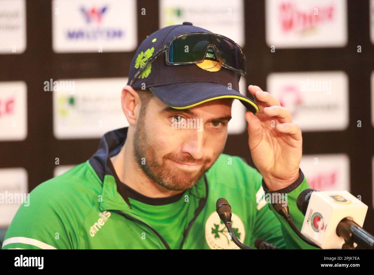 Captain Andrew Balbirnie, Testteam Irland, nimmt an der Pressekonferenz vor dem Spiel Teil, bevor sie allein gegen Bangladesch in Sher-e-BanglaNatio antreten Stockfoto