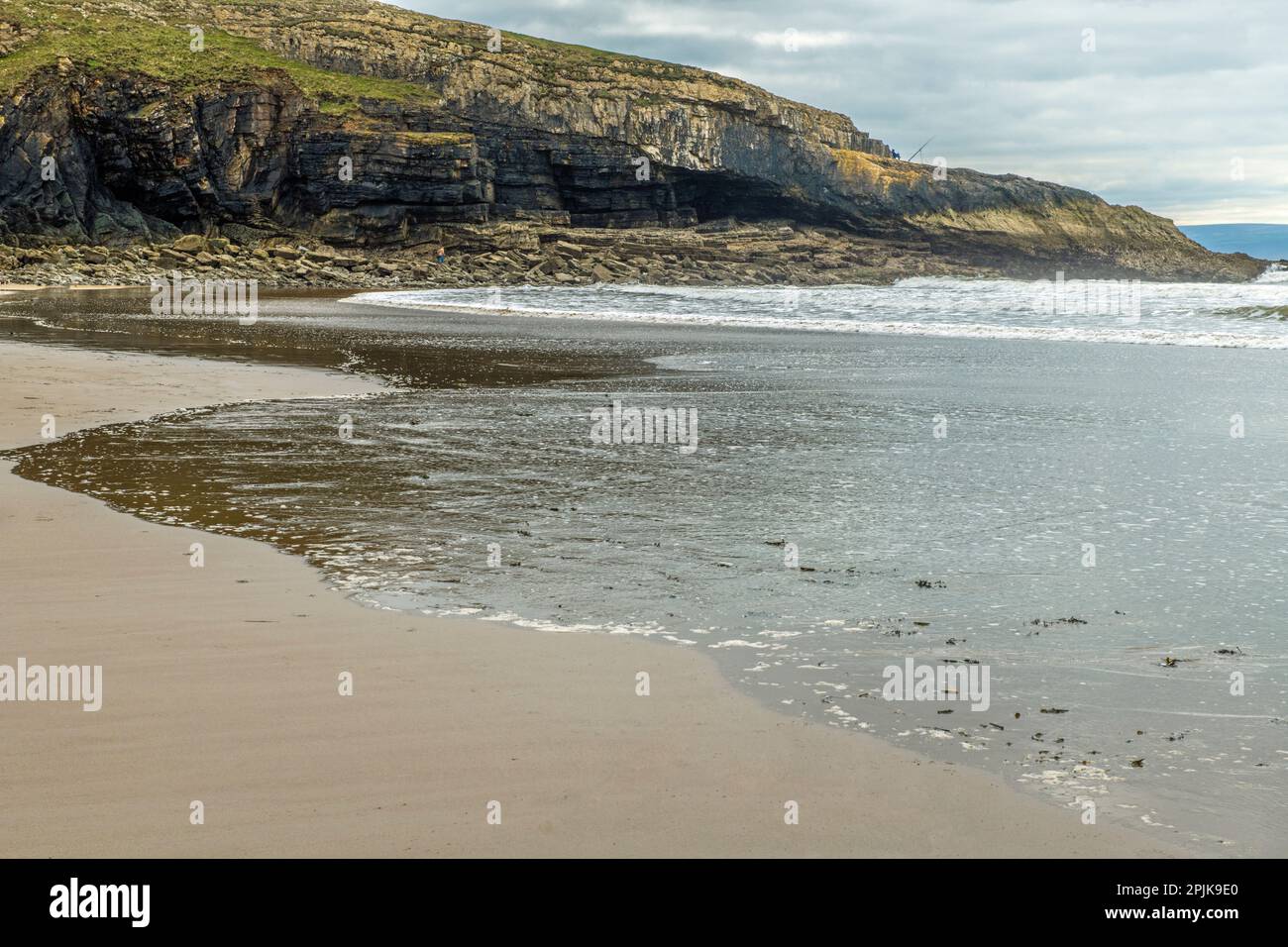 The Witch's Point oder Nose oder in Waliser Trwyn y Witch in Dunraven Bay an der Glamorgan Heritage Coast (auch das Tal des Glamorgans) in Südwales Stockfoto