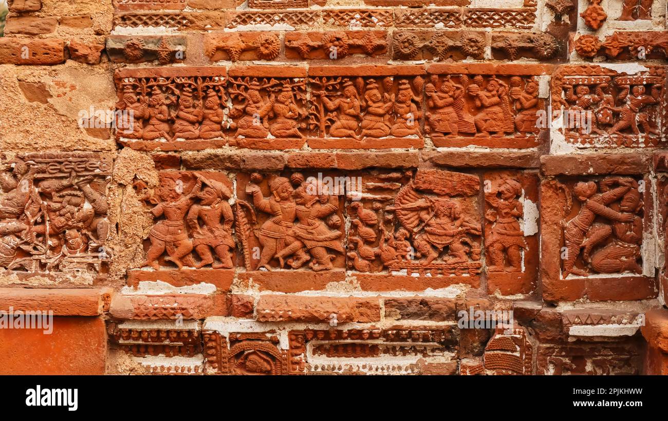 Kriegsszenen von Mahabharata auf dem Shyam Rai Tempel, Bishnupur, Westbengalen, Indien. Stockfoto