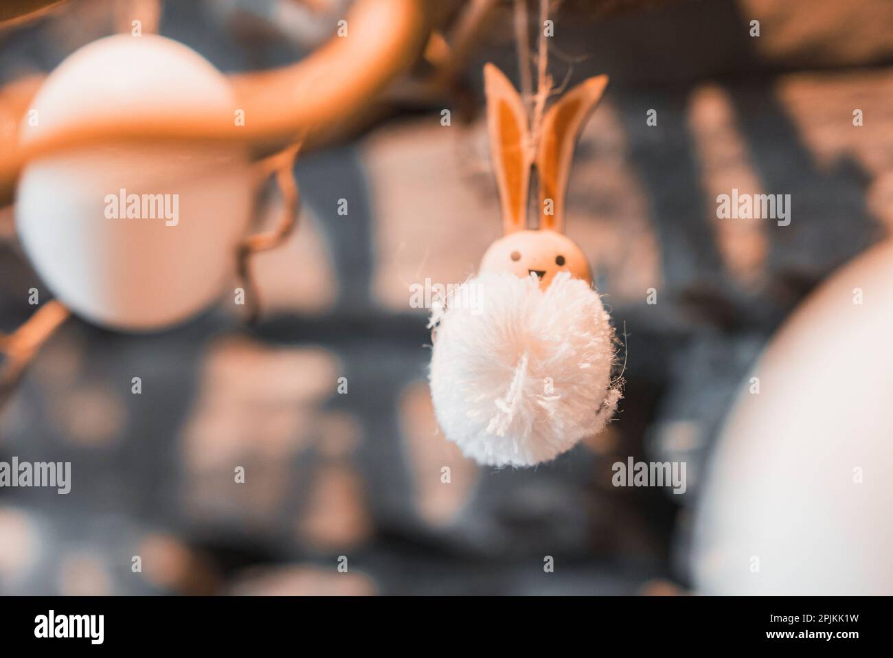 Nahaufnahme des Hasendekors im Zimmer des Luxushotels Stockfoto