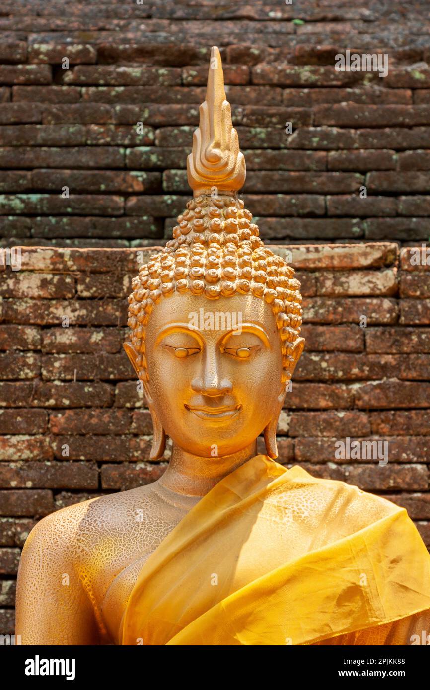 Chiang Mai, Thailand. Wat Lok Moli. Buddha-Statue. Stockfoto