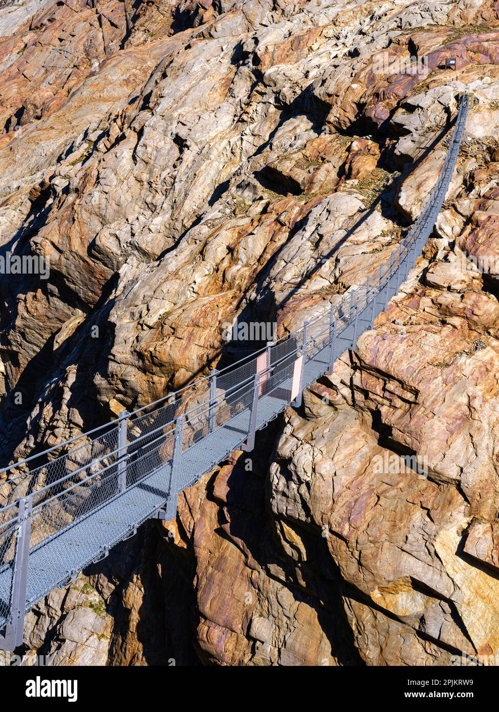 Brücke Piccard Bruecke in der Nähe des Gletschers Gurgler Ferner. Die Otztaler Alpen im Naturepark Otztal. Europa, Österreich, Tirol Stockfoto