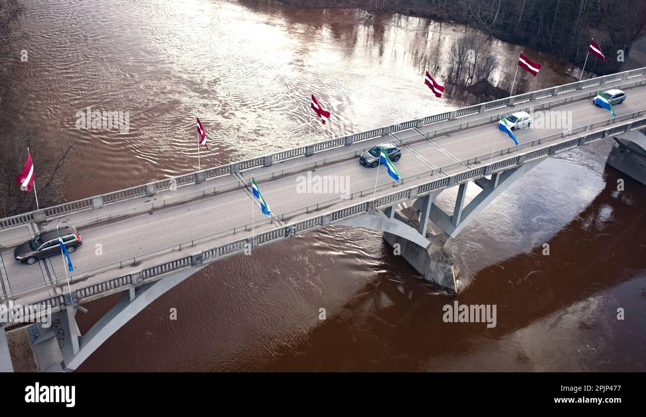 Blick auf die Brücke über den Gauja in Sigulda Lettland Stockfoto