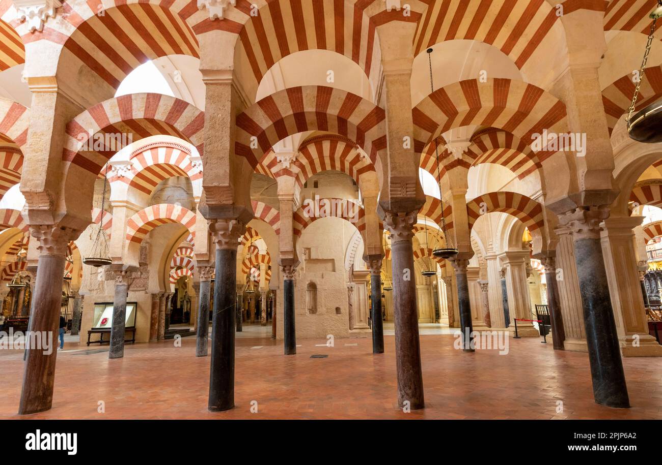 Innere der Moschee – Kathedrale von Cordoba, Cordoba, Andalusien, Spanien, Südwesteuropa Stockfoto
