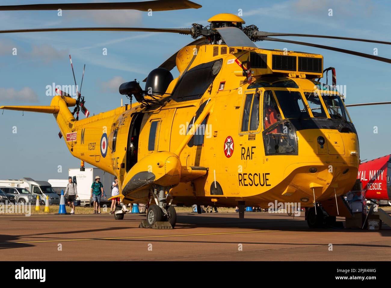 Westland WS-61 Sea King HAR3 Hubschrauber XZ597 auf der Royal International Air Tattoo, RAF Fairford, Großbritannien. Ex RAF im zivilen Einsatz als G-SKNG Stockfoto