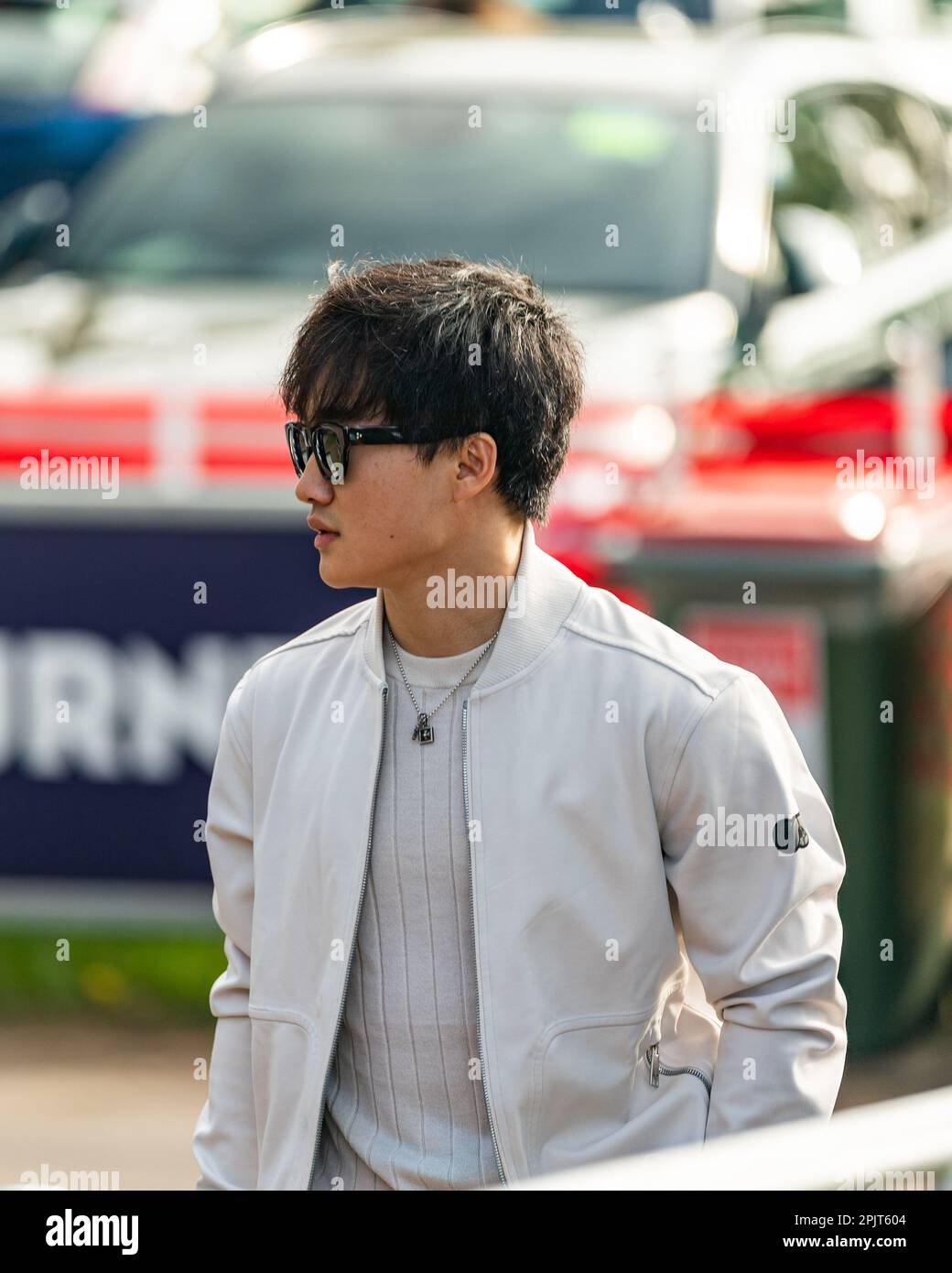 Melbourne, Australien. 31. März 2023 Formel-1-Fahrer Yuki Tsunoda betritt den Melbourne Walk während des Formel-1-Rolex-Grand Prix von 2023. Kredit: James Forrester / Alamy Live News Stockfoto