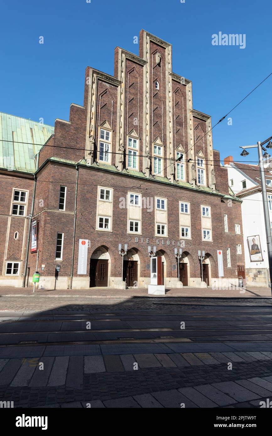 Die Glocke - The Bell - Konzertsaal und Restaurant im expressionistischen Stil aus dem Jahr 1928 in Domsheide, entworfen von Walter Gorig. Bremen Stockfoto