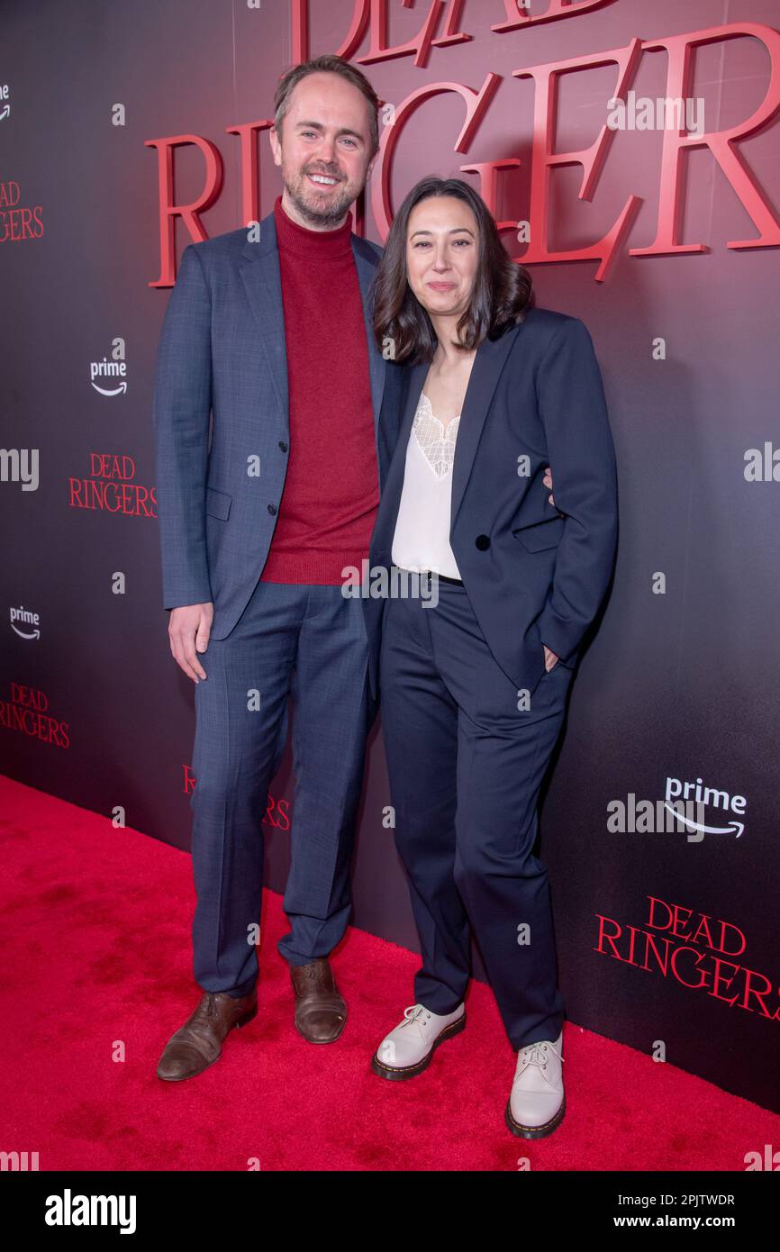 New York, Usa. 03. April 2023. Chris Britton und Lauren Wolkstein nehmen an der Weltpremiere von Prime Video's „Dead Ringer“ im Metrograph in New York City Teil. (Foto: Ron Adar/SOPA Images/Sipa USA) Guthaben: SIPA USA/Alamy Live News Stockfoto