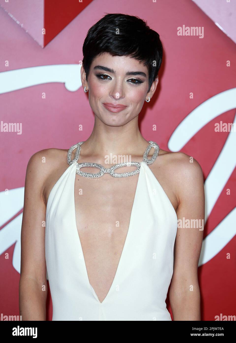 London, Großbritannien. 05. Dezember 2022. Dixie D'Amelio nimmt an den Fashion Awards 2022 in der Royal Albert Hall in London Teil. (Foto: Fred Duval/SOPA Images/Sipa USA) Guthaben: SIPA USA/Alamy Live News Stockfoto