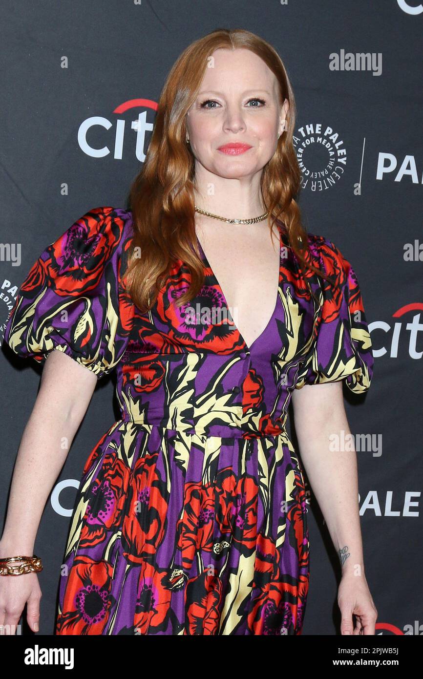 Los Angeles, Kalifornien. 3. April 2023. Lauren Ambrose bei Ankunft für YELLOWJACKETS Screening beim PaleyFest LA, Dolby Theatre, Los Angeles, CA 3. April 2023. Kredit: Priscilla Grant/Everett Collection/Alamy Live News Stockfoto