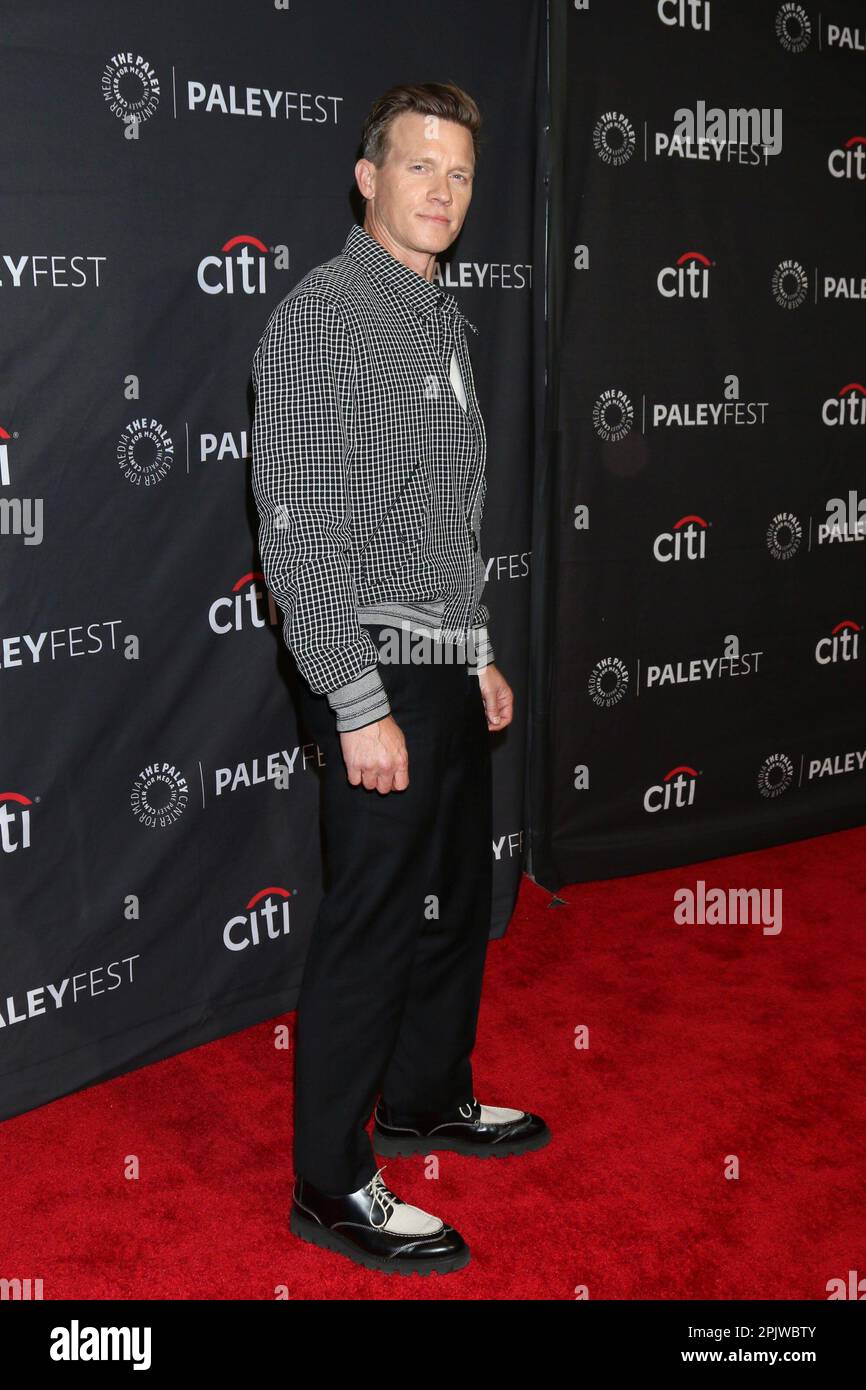 Los Angeles, Kalifornien. 3. April 2023. Warren Kole bei Ankunft für YELLOWJACKETS Screening am PaleyFest LA, Dolby Theatre, Los Angeles, CA 3. April 2023. Kredit: Priscilla Grant/Everett Collection/Alamy Live News Stockfoto