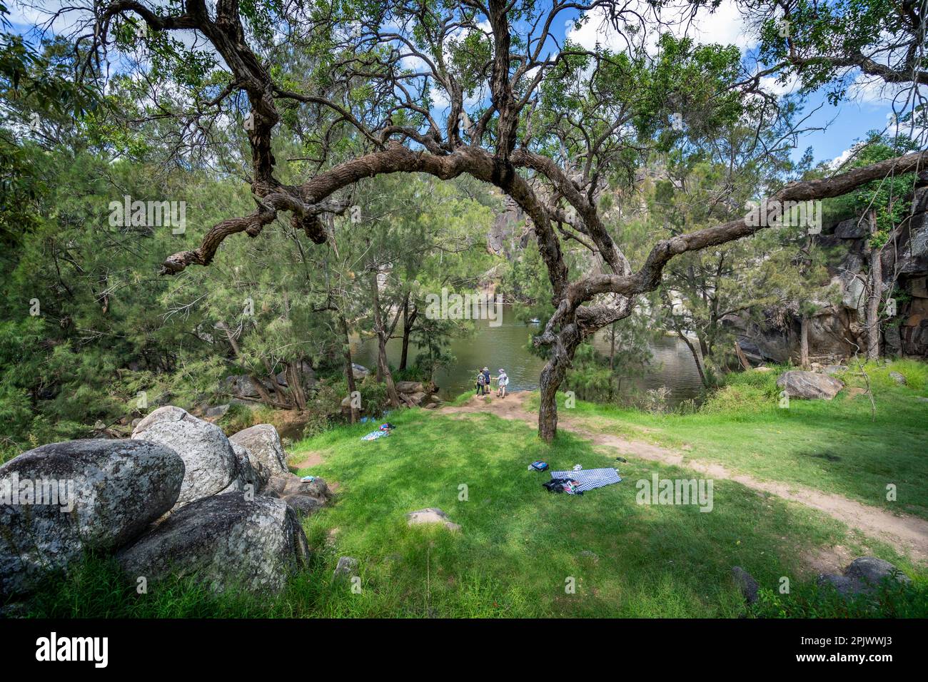 Picknickbereich am Coomba Waterfall, Maidenwell, South Burnett, Queensland, Australien Stockfoto