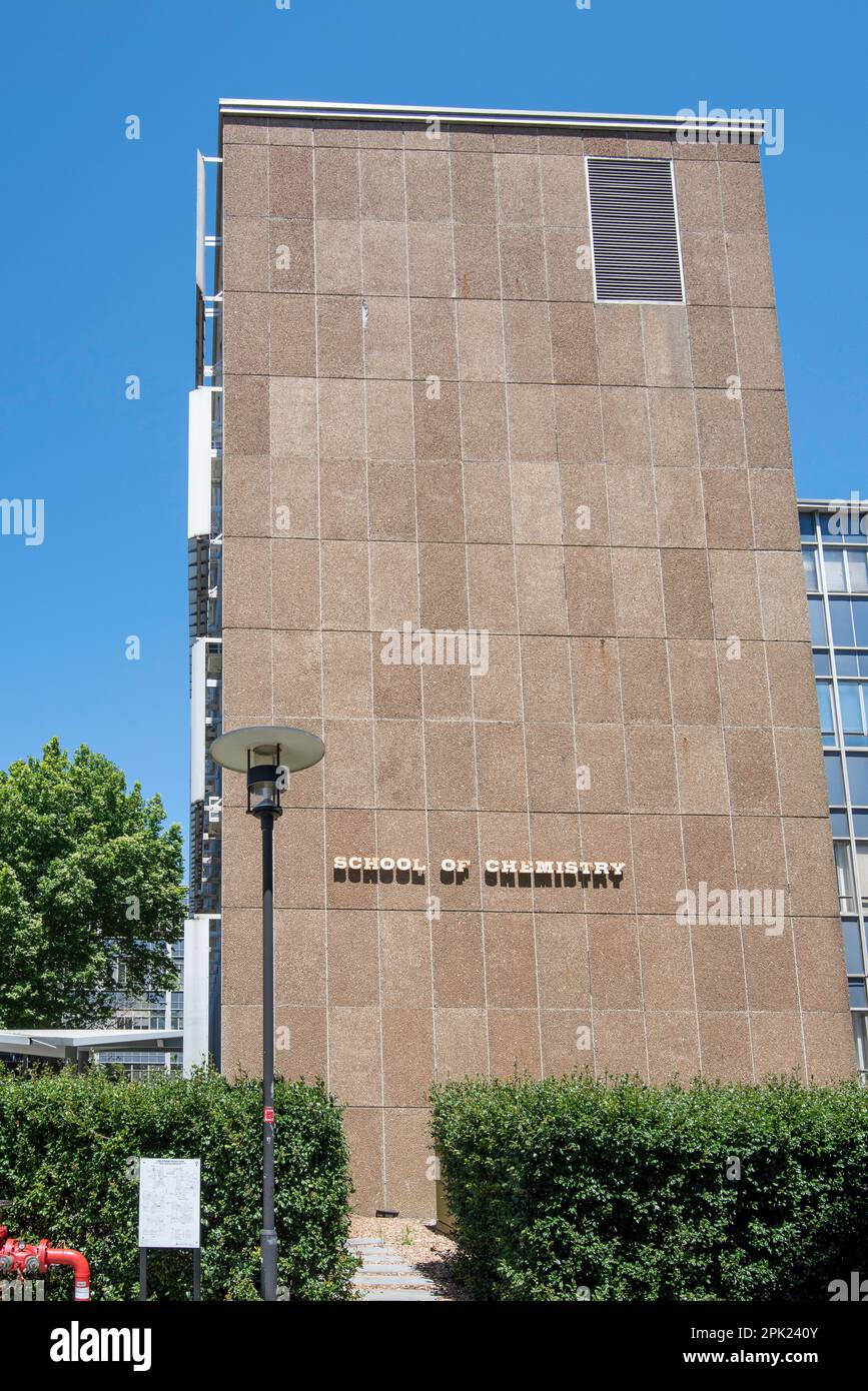 Das Chemistry Building an der University of Sydney, eines der ersten Curtin Wall-Gebäude Australiens aus Glas, wurde 1958 von Webber und Woolley entworfen Stockfoto