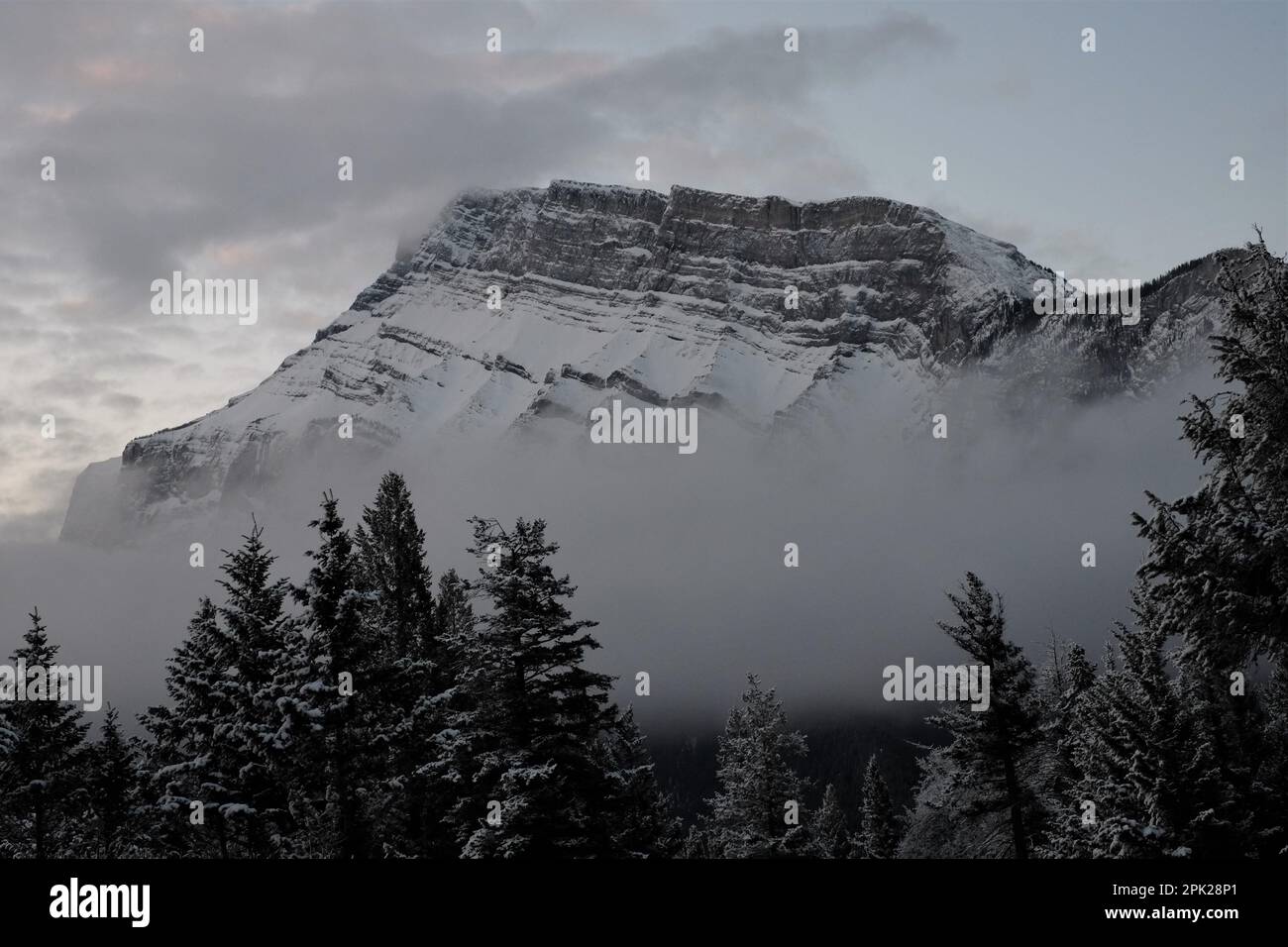 Campingplatz für Wohnmobile, Banff, Alberta, Kanada Stockfoto