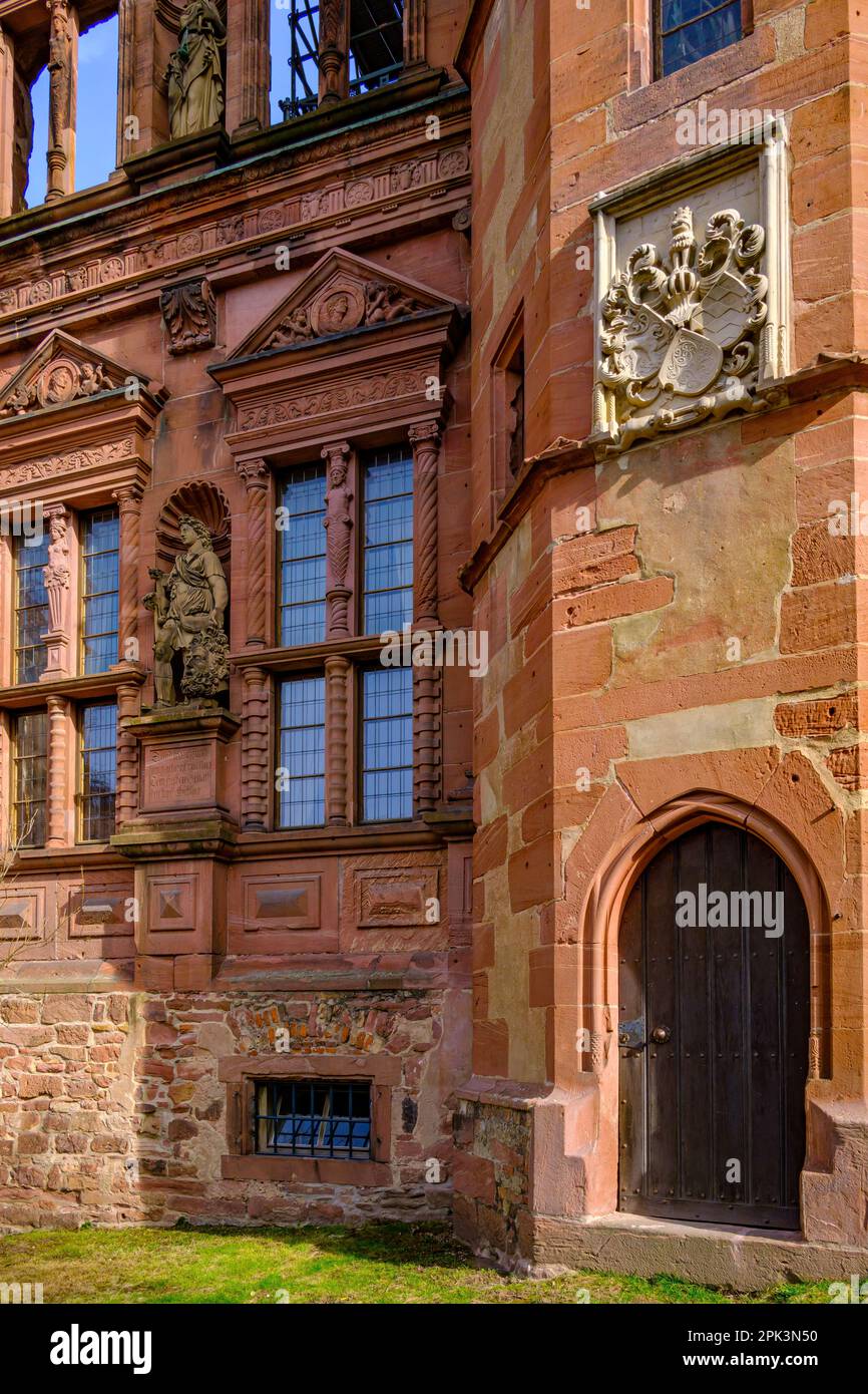 Heidelberger Schloss, Heidelberg, Baden-Württemberg, Deutschland, Europa, Das Ottheinrich-Gebäude befindet sich im Osten des Schlosses. Stockfoto