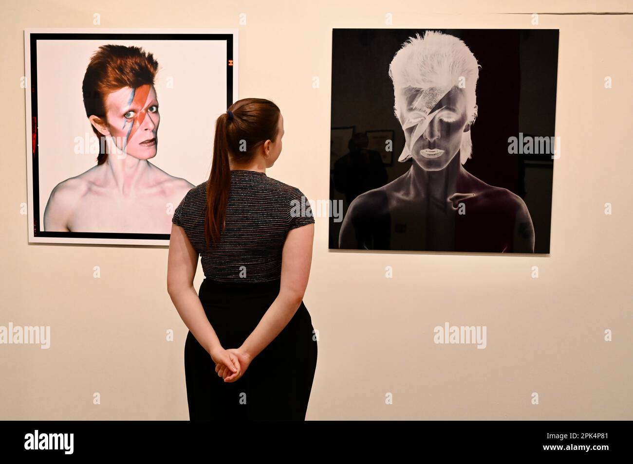 London, Großbritannien. Pressebericht über Aladdin Sane : 50 Jahre im Southbank Centre , einer Ausstellung zur Feier eines halben Jahrhunderts von David Bowies legendärem Album von Brian Duffy . Die Ausstellung findet vom 06. April bis 28. Mai 2023 statt. Kredit: michael melia/Alamy Live News Stockfoto